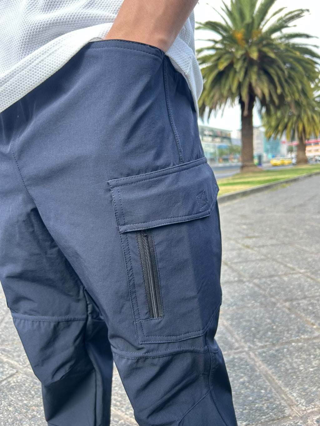 PANTALÓN CARGO AZUL MARINO