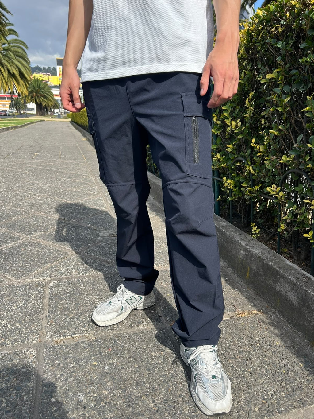 PANTALÓN CARGO AZUL MARINO